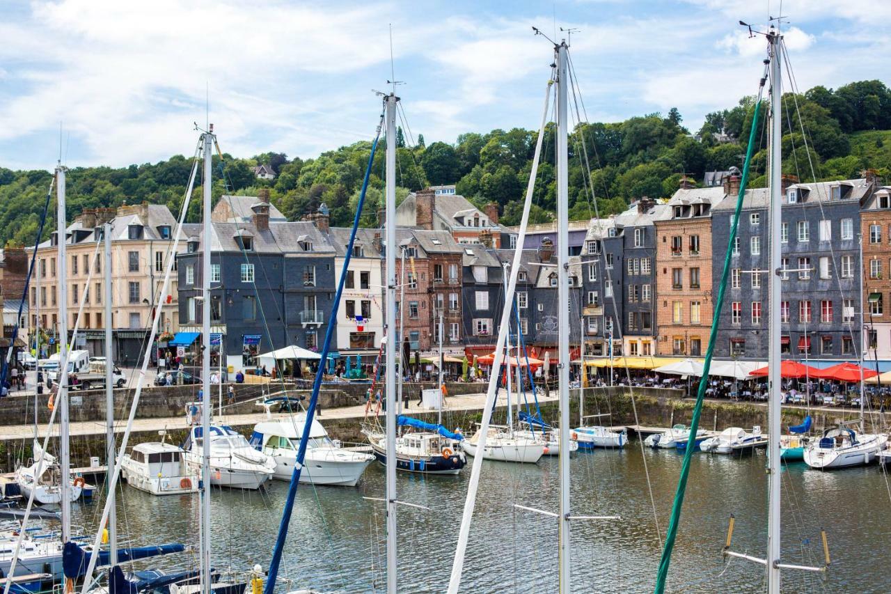 Appartement Vieux Bassin Honfleur Bagian luar foto